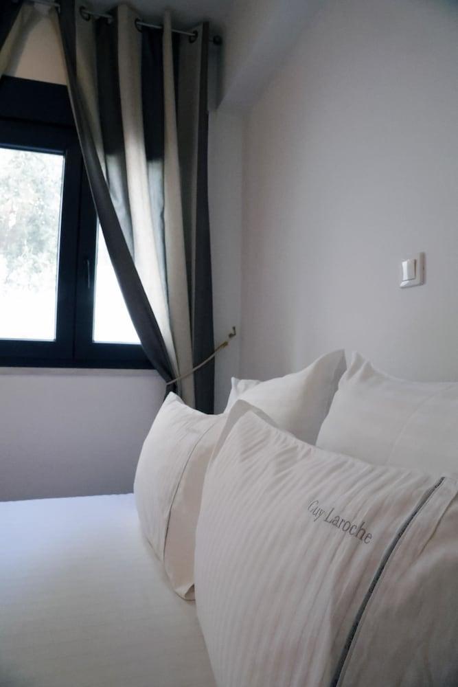 Gazi Boutique Apartment 2 アテネ エクステリア 写真