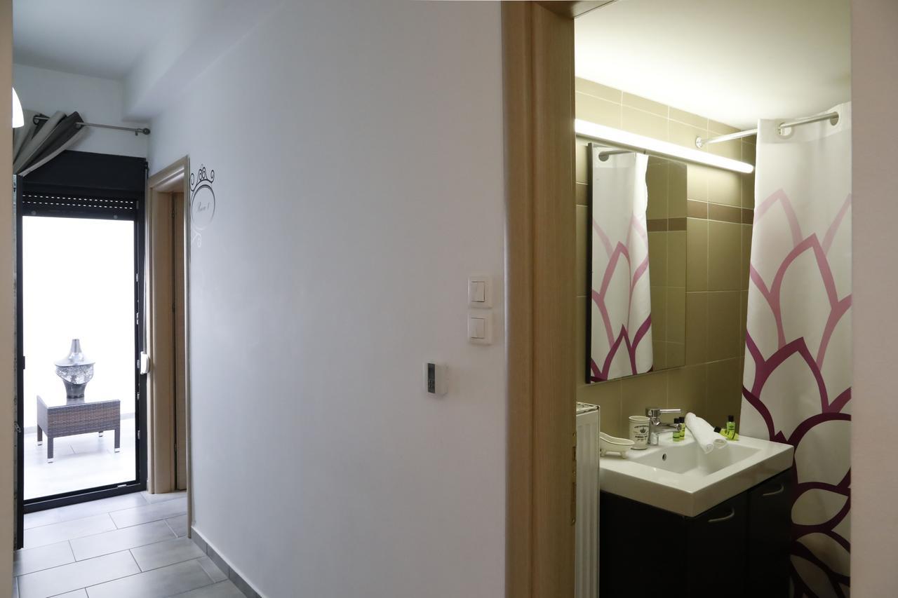 Gazi Boutique Apartment 2 アテネ エクステリア 写真